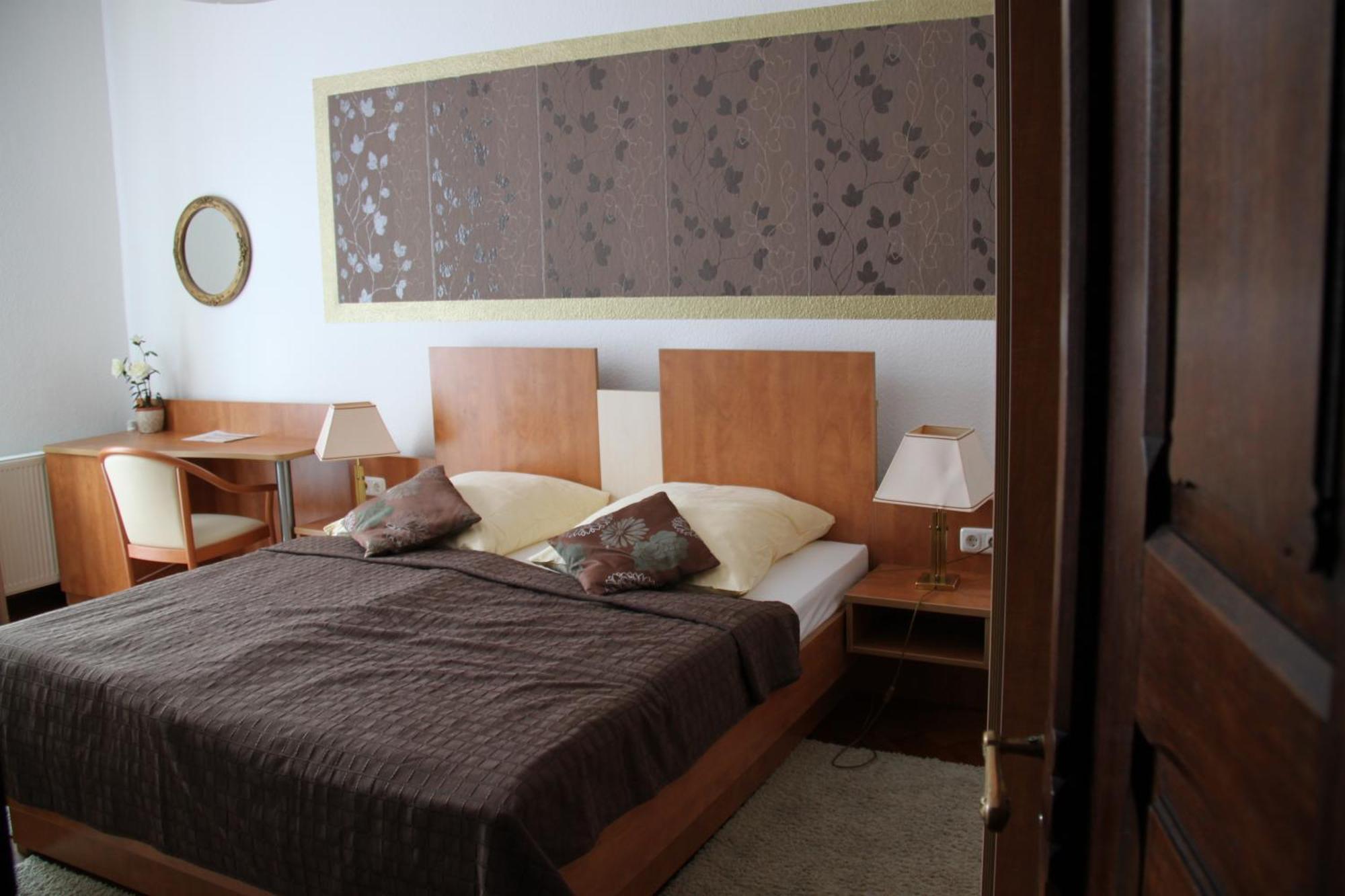 Hotel Vier Loewen Traben-Trarbach Luaran gambar