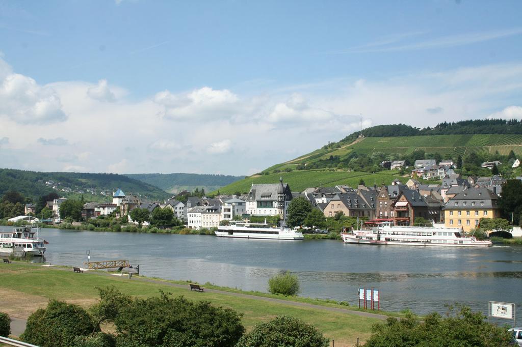 Hotel Vier Loewen Traben-Trarbach Luaran gambar