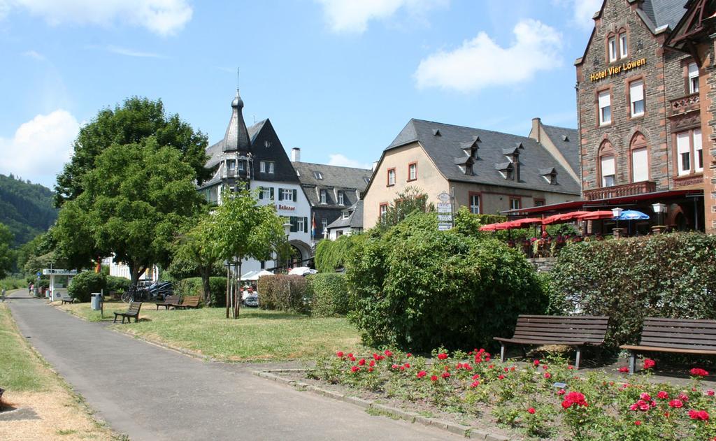 Hotel Vier Loewen Traben-Trarbach Luaran gambar